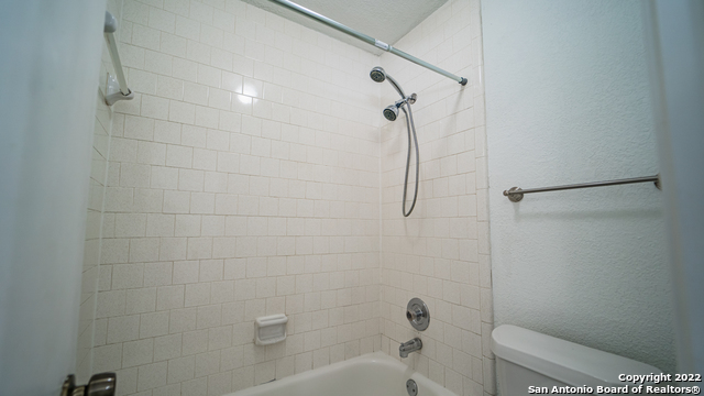 Image 30 of 45 For 9410 Woodland Hills