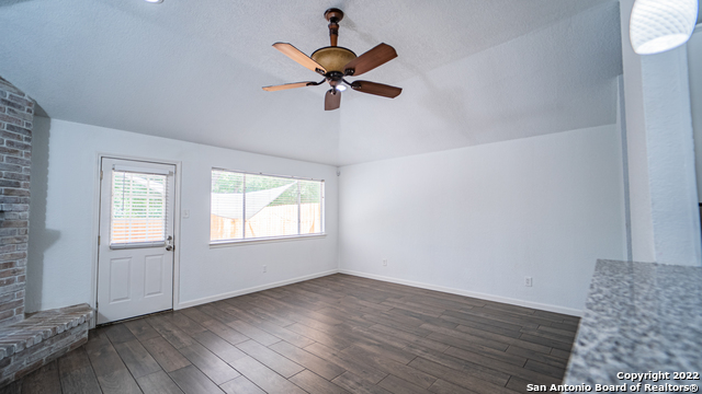 Image 8 of 45 For 9410 Woodland Hills