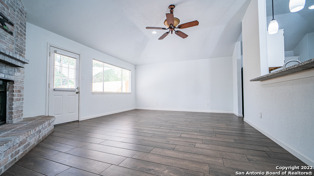 Image 9 of 45 For 9410 Woodland Hills