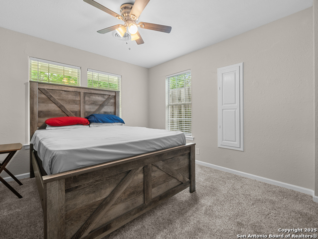 Listing photo id 14 for 3354 Bob Billa