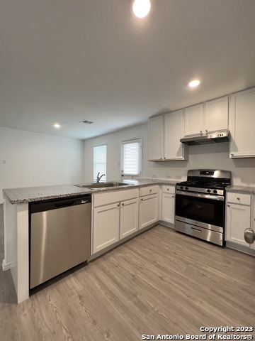 Image 10 of 37 For 7246 Plow Run