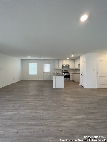 Image 13 of 37 For 7246 Plow Run