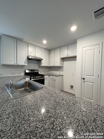 Image 9 of 37 For 7246 Plow Run