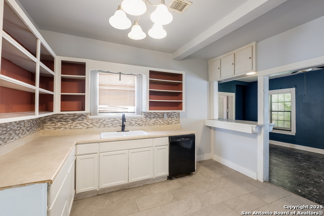 Image 10 of 32 For 1303 Hicks Avenue