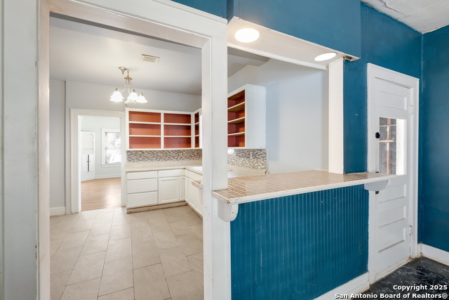 Image 14 of 32 For 1303 Hicks Avenue