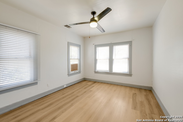 Image 20 of 32 For 1303 Hicks Avenue