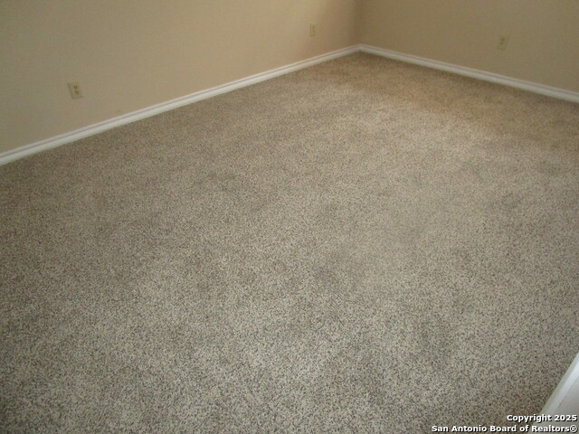 Listing photo id 5 for 9844 Ardash