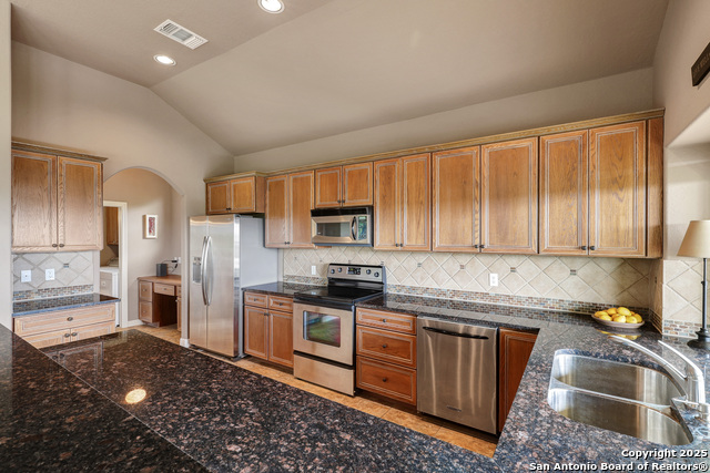 Image 12 of 36 For 1298 Oakridge Lane
