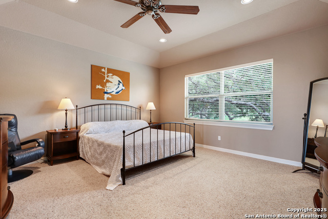 Image 23 of 36 For 1298 Oakridge Lane