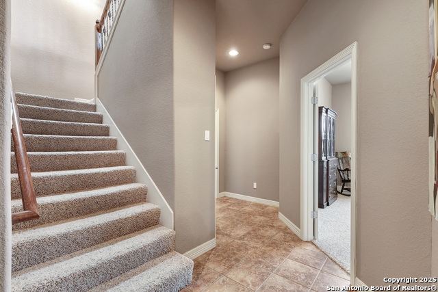 Image 29 of 36 For 1298 Oakridge Lane