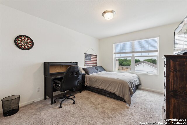 Image 19 of 40 For 5639 Pearl Meadow