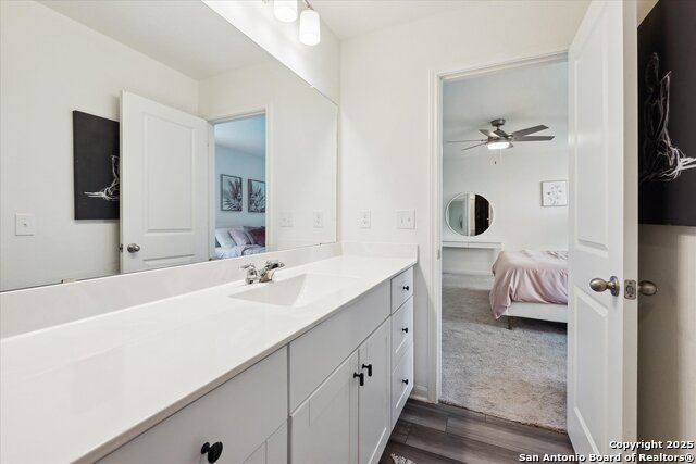 Image 30 of 40 For 5639 Pearl Meadow