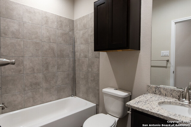 Image 8 of 24 For 3436-3438 Scott Circle