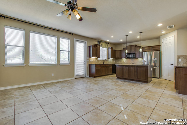Image 14 of 23 For 17739 Via Del Oro