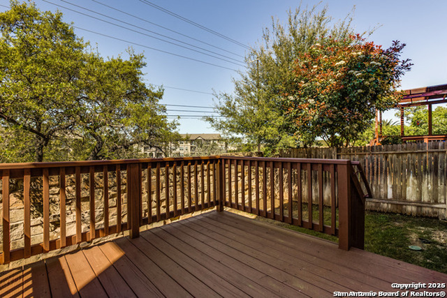 Image 17 of 23 For 17739 Via Del Oro
