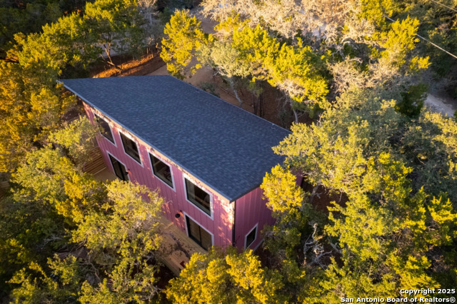 Listing photo id 6 for 3403 Fm 2325