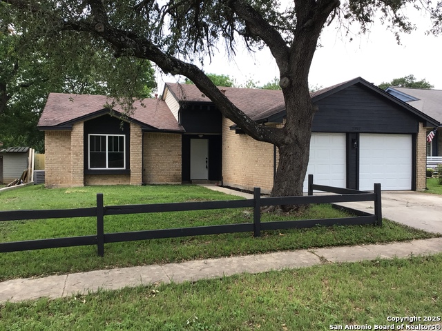 Details for 11009 Forest Crown, Live Oak, TX 78233