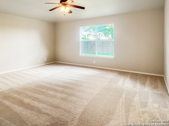 Listing photo id 16 for 3508 Hamilton Pl