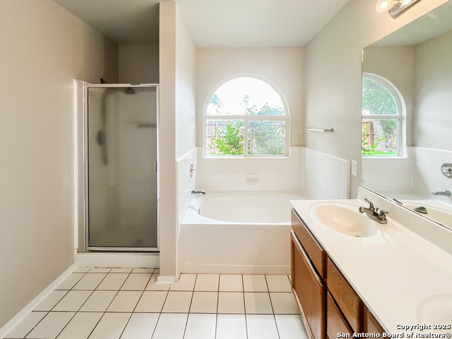 Listing photo id 19 for 3508 Hamilton Pl