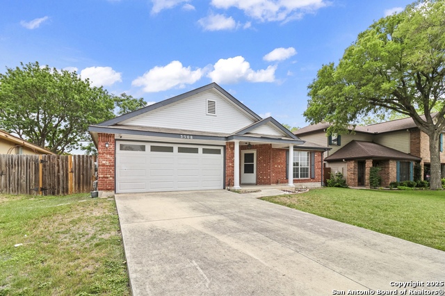 Listing photo id 1 for 3508 Hamilton Pl