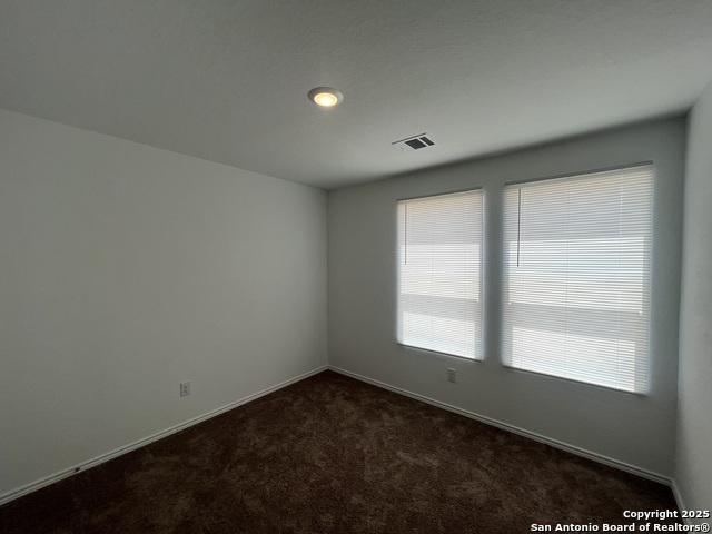 Listing photo id 11 for 8823 Astral Place