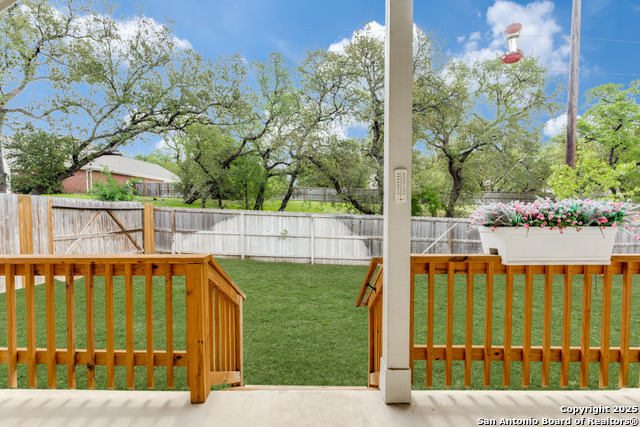 Image 19 of 20 For 11922 Tower Creek