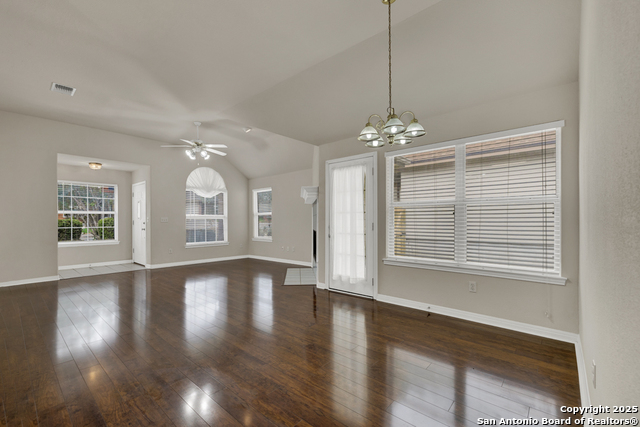 Image 18 of 26 For 2121 Keystone