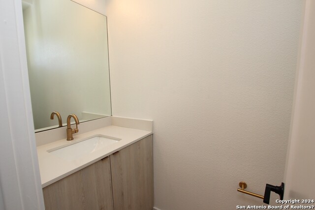 Image 8 of 30 For 203 Paschal St  102