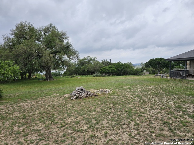 Listing photo id 16 for 0000 Military Dr