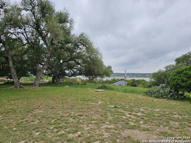 Listing photo id 0 for 0000 Military Dr
