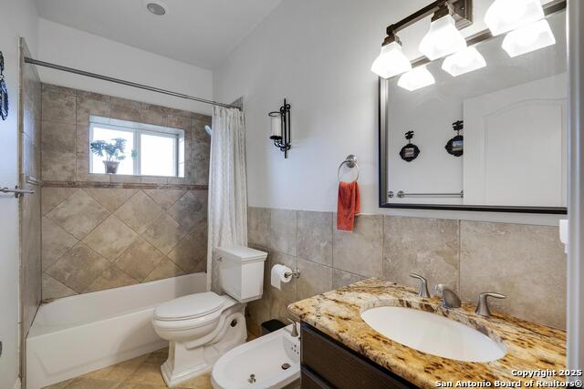 Image 18 of 39 For 16812 Fox Ridge