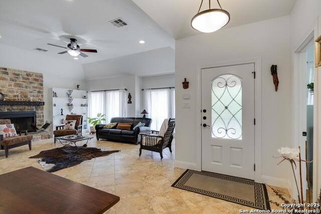 Image 7 of 39 For 16812 Fox Ridge
