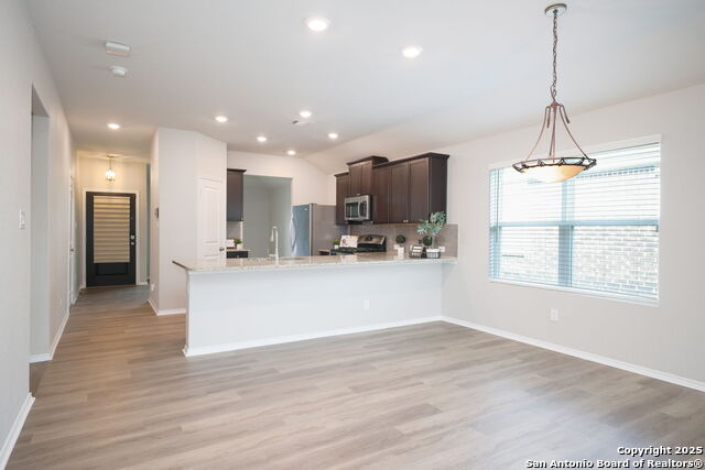 Image 9 of 25 For 14823 Berkshire