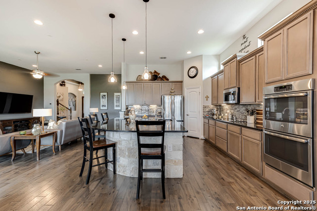 Image 13 of 49 For 724 Sawgrass