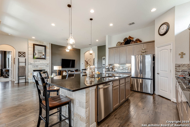Image 14 of 49 For 724 Sawgrass