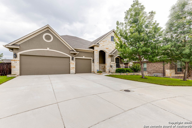 Image 3 of 49 For 724 Sawgrass