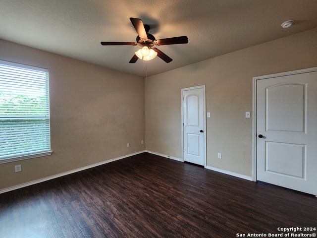Image 12 of 23 For 297 Rosalie Dr