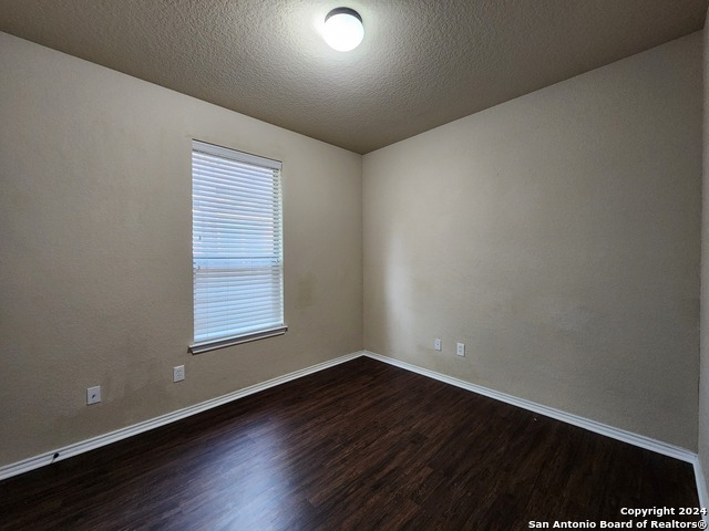 Image 15 of 23 For 297 Rosalie Dr