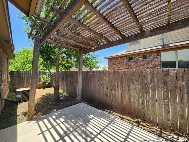 Image 22 of 23 For 297 Rosalie Dr