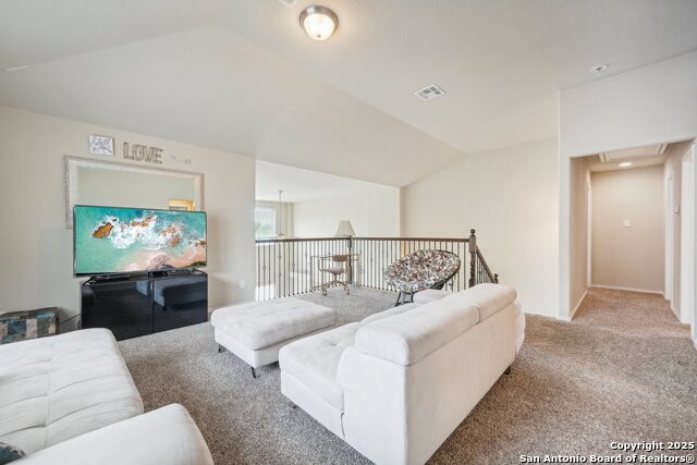 Image 21 of 28 For 132 Grand Vista