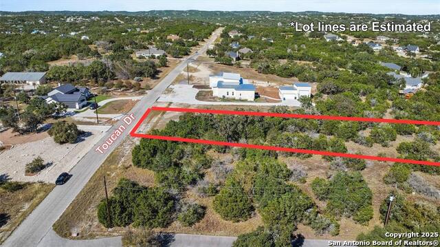 Image 4 of 23 For 319 Toucan  