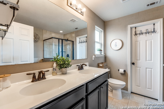Image 13 of 24 For 7018 Laguna Beach