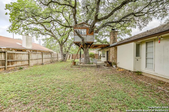 Image 42 of 44 For 14026 Old Tree St