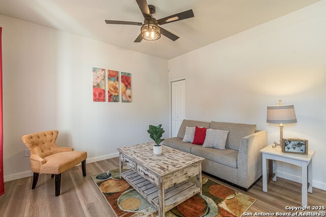 Listing photo id 0 for 1222 Virginia 202