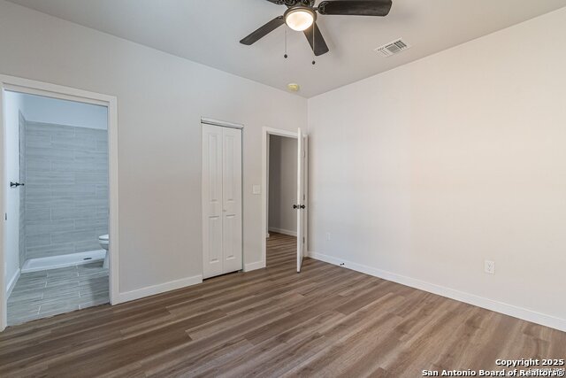 Listing photo id 6 for 1222 Virginia 202