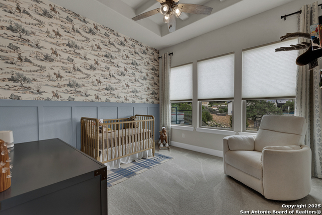 Listing photo id 41 for 2337 Lombardy