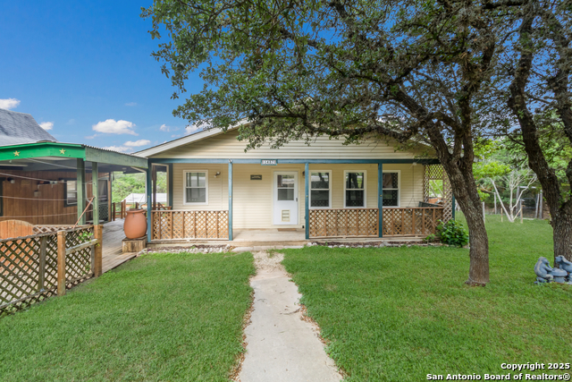 Details for 1437 Roadrunner, Canyon Lake, TX 78133