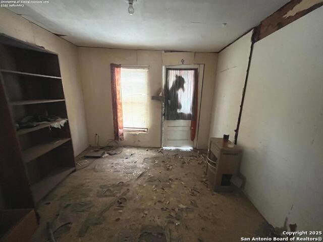 Listing photo id 6 for 1815 14th