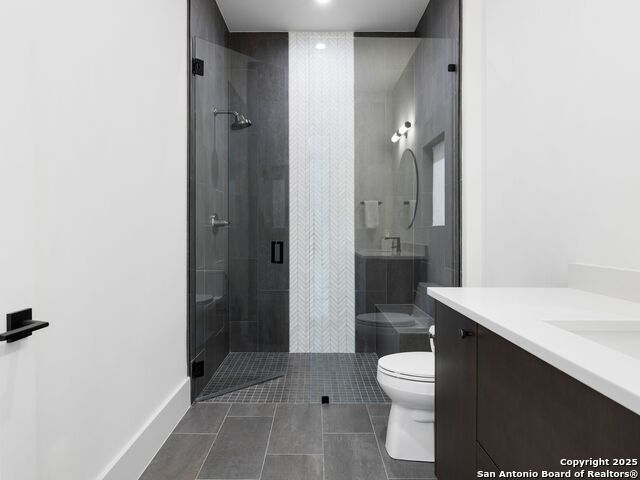 Listing photo id 22 for 211 Clubs Drive