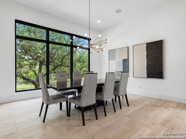 Listing photo id 6 for 211 Clubs Drive